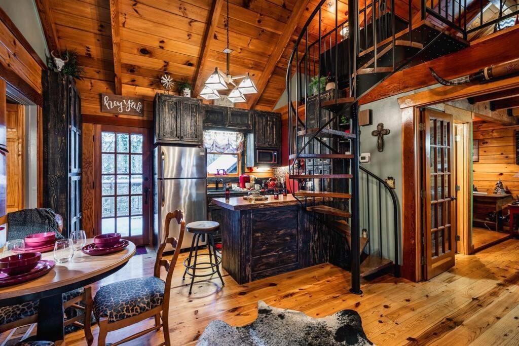 Lazy Fox Hideout Sevierville Exterior foto