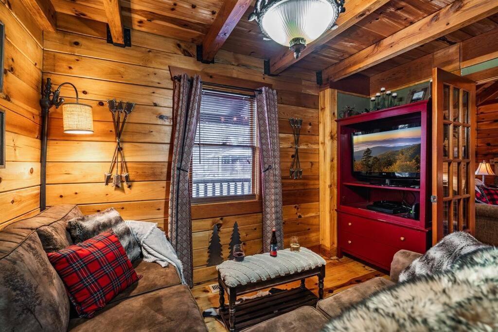 Lazy Fox Hideout Sevierville Exterior foto