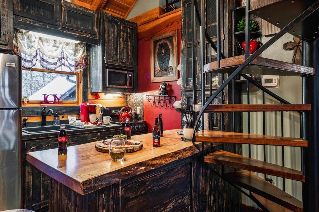 Lazy Fox Hideout Sevierville Exterior foto