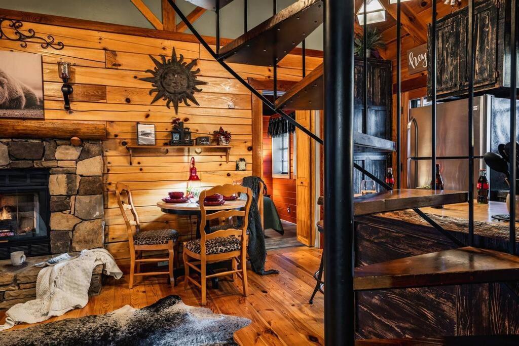 Lazy Fox Hideout Sevierville Exterior foto