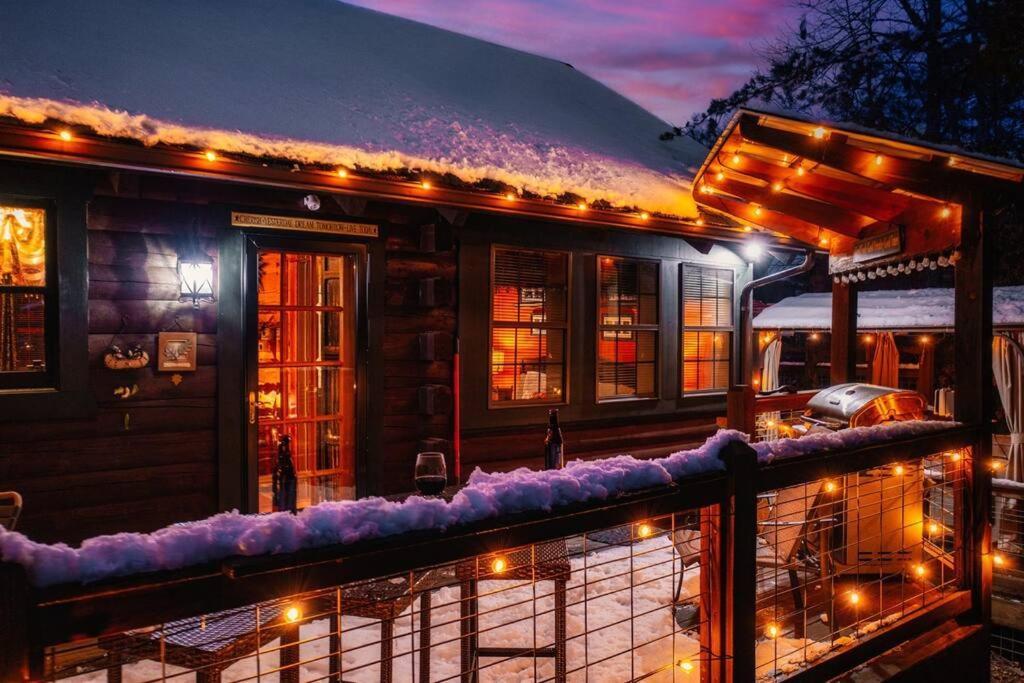 Lazy Fox Hideout Sevierville Exterior foto