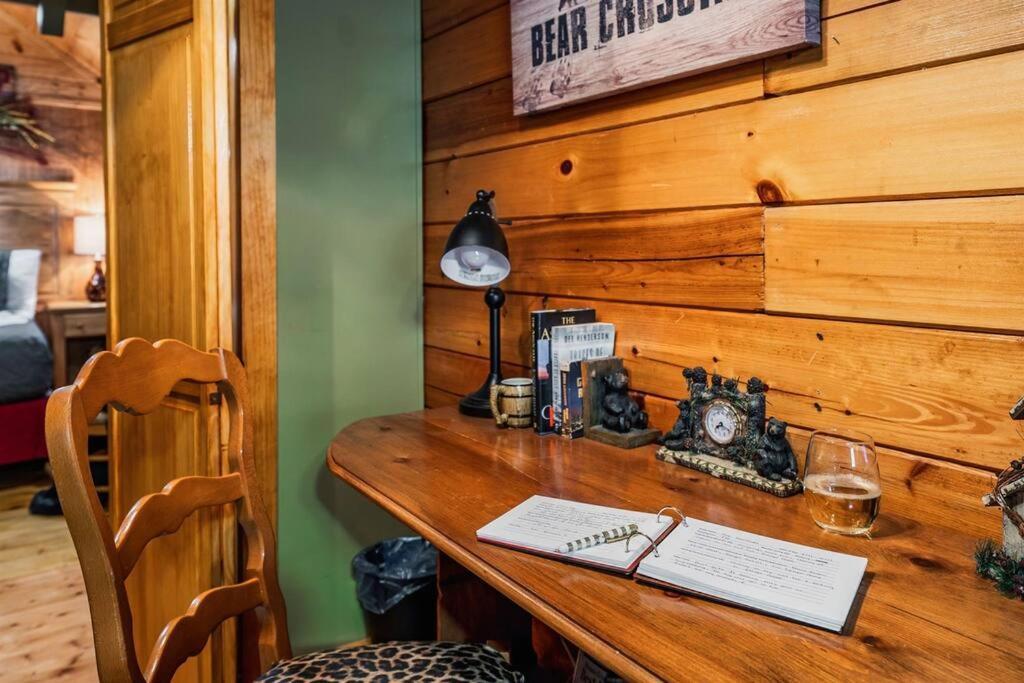 Lazy Fox Hideout Sevierville Exterior foto