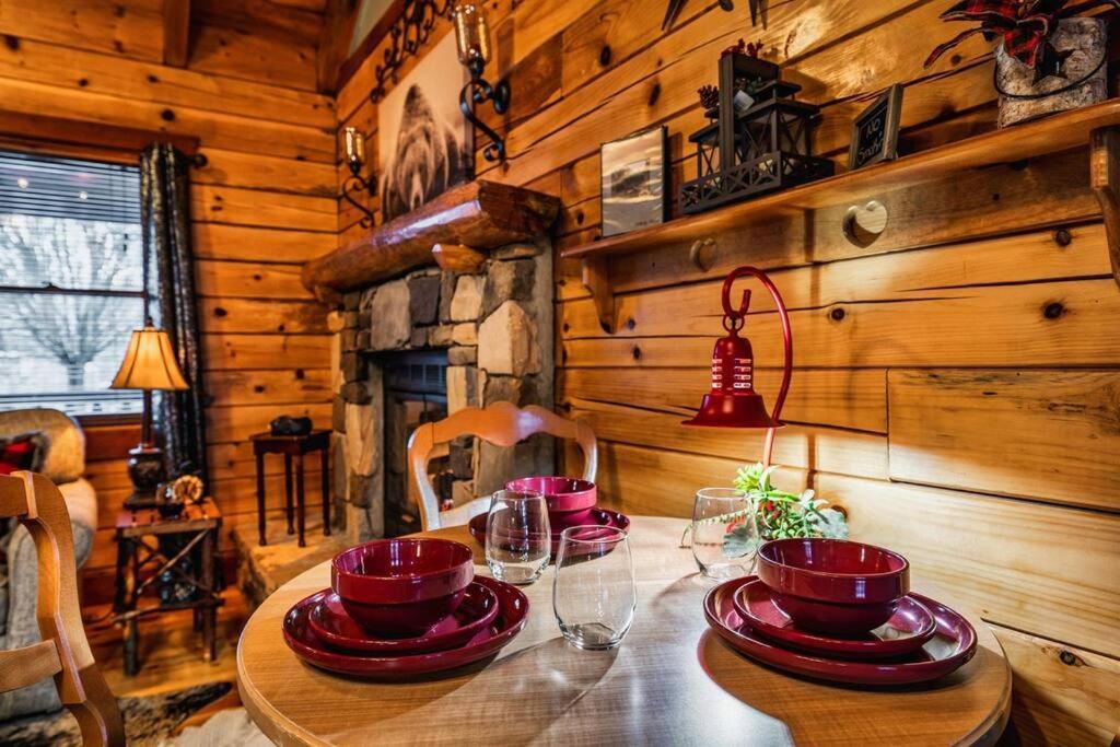 Lazy Fox Hideout Sevierville Exterior foto