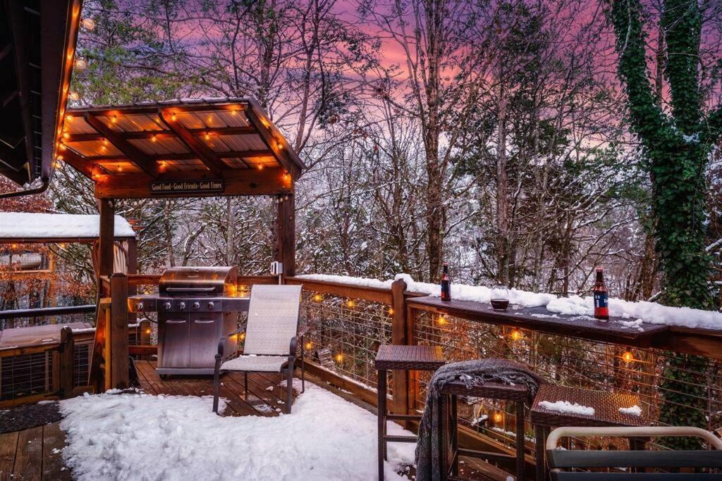 Lazy Fox Hideout Sevierville Exterior foto